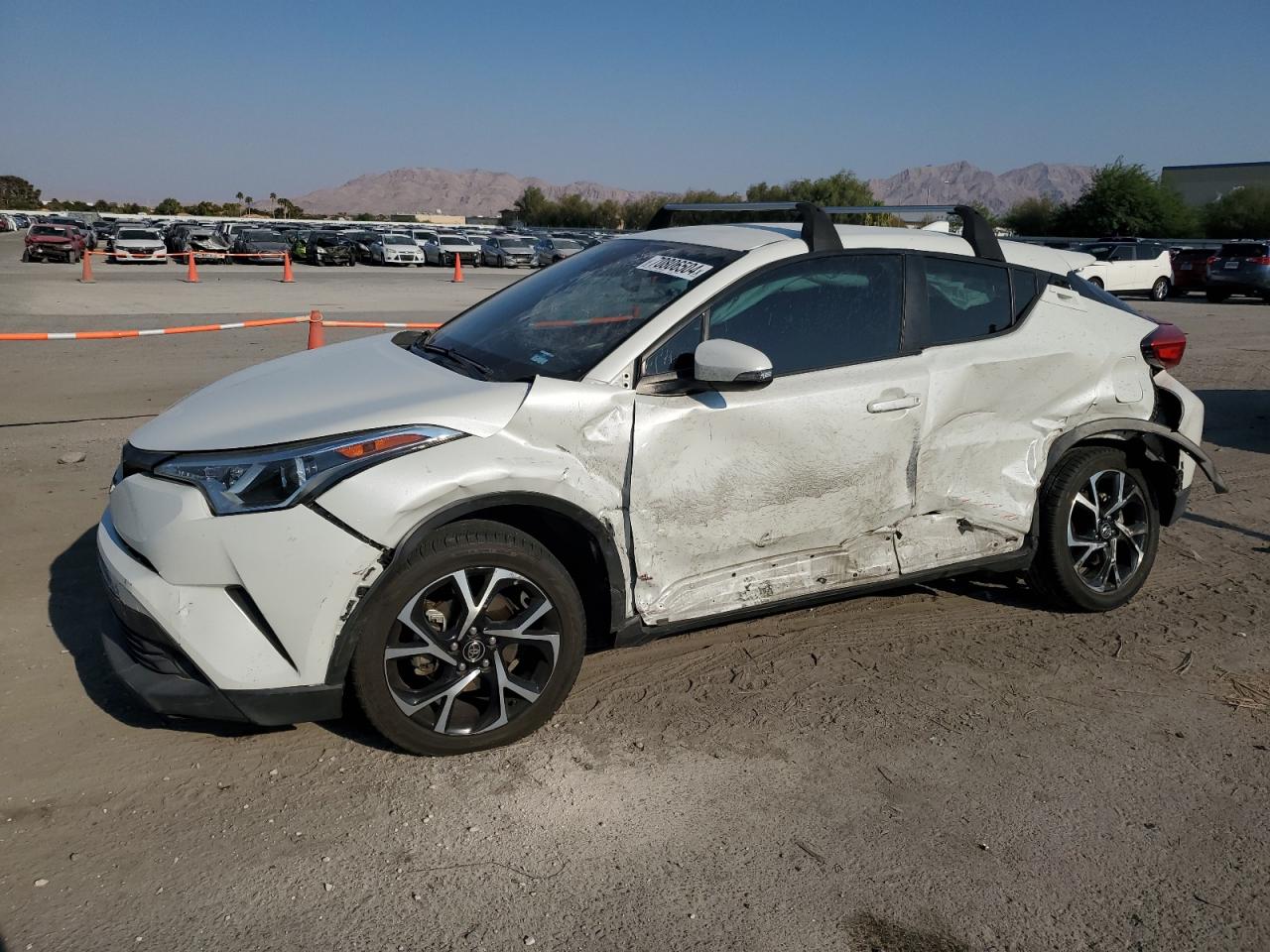 TOYOTA C-HR XLE 2018