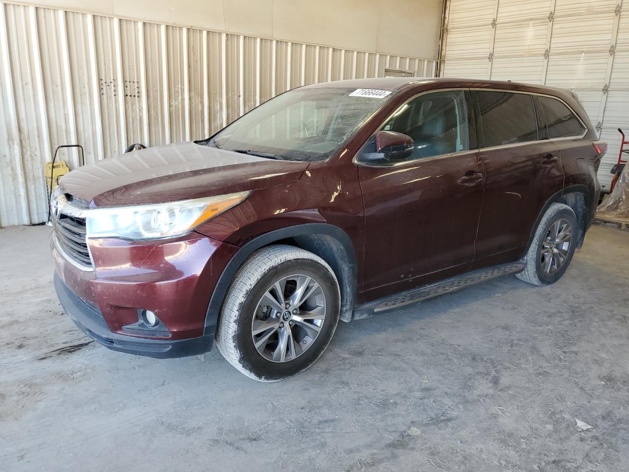 TOYOTA HIGHLANDER 2016