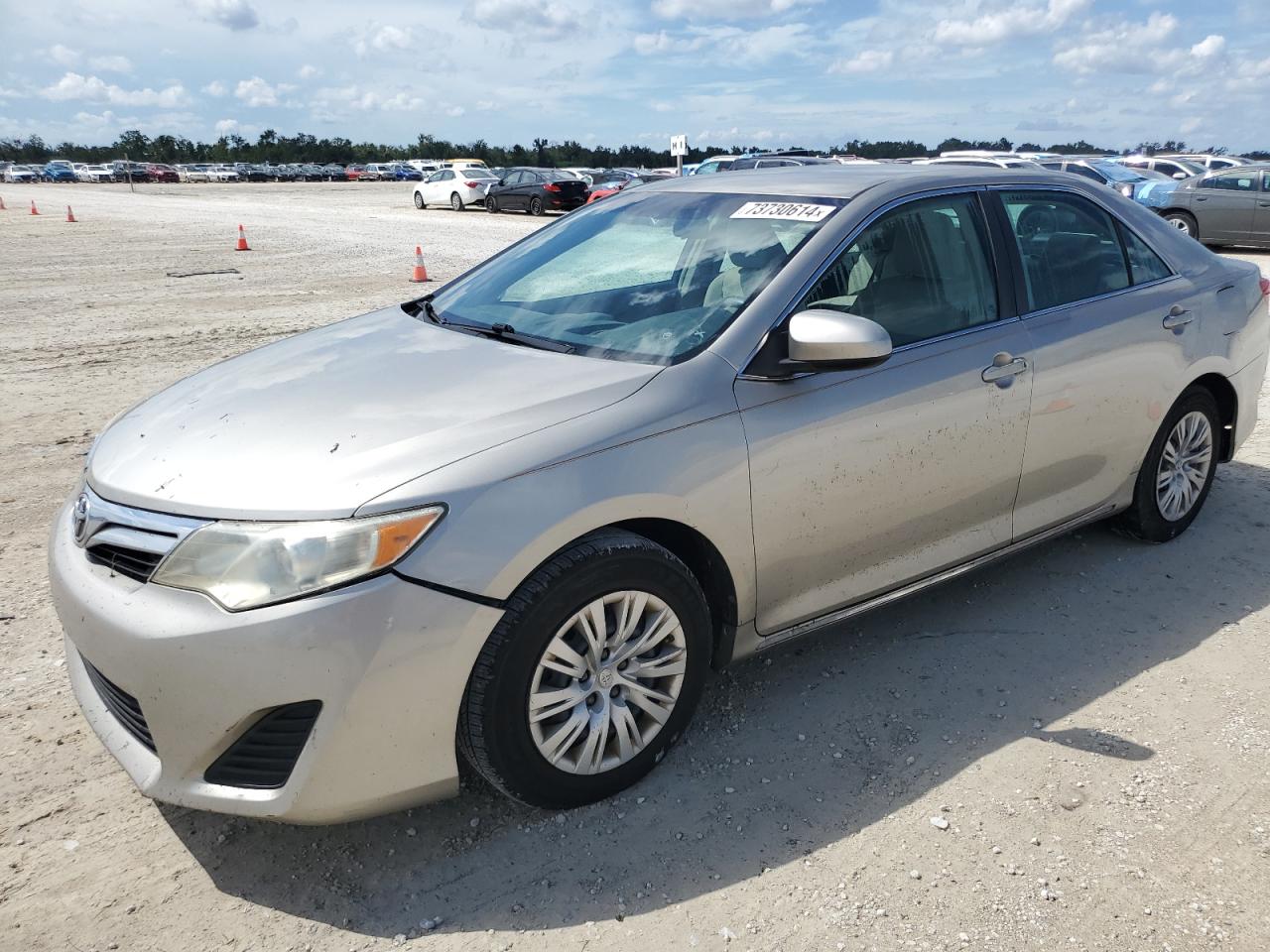 TOYOTA CAMRY L 2014