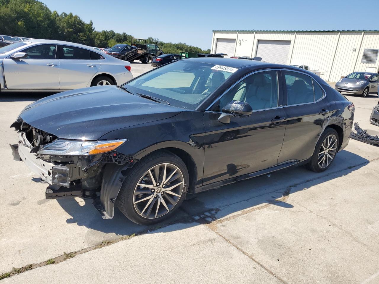 TOYOTA CAMRY XLE 2023