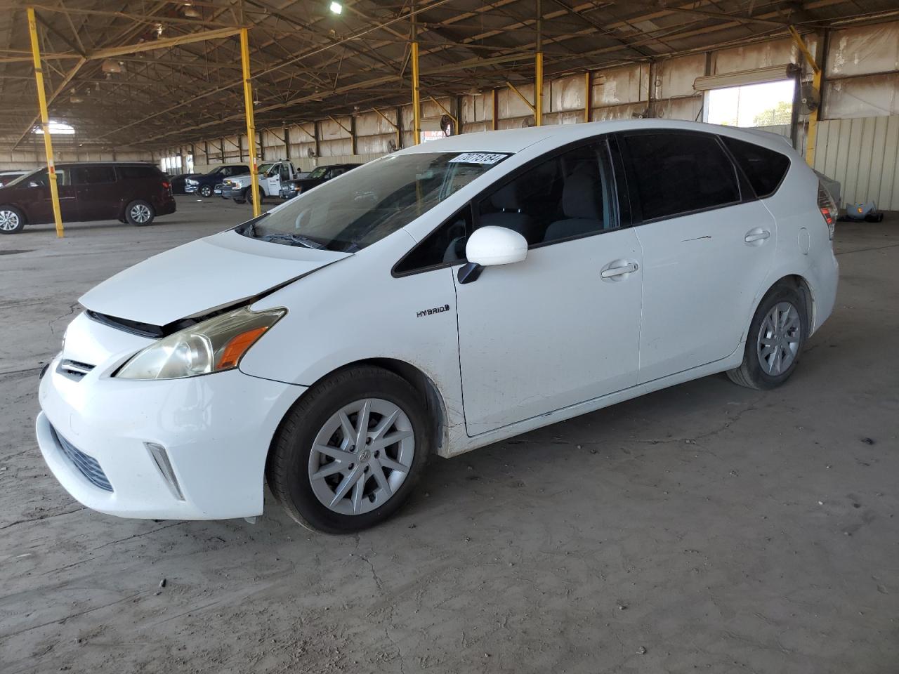 TOYOTA PRIUS V 2012