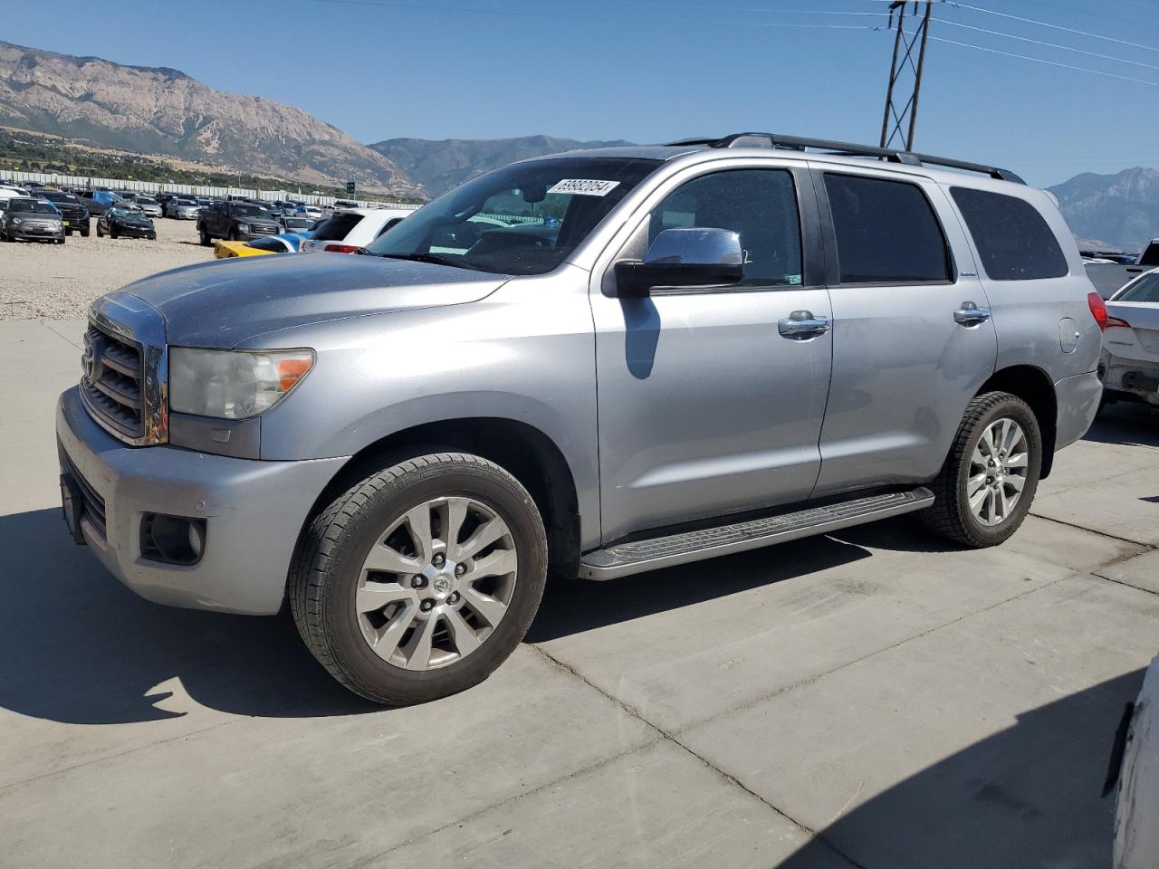 TOYOTA SEQUOIA LI 2011