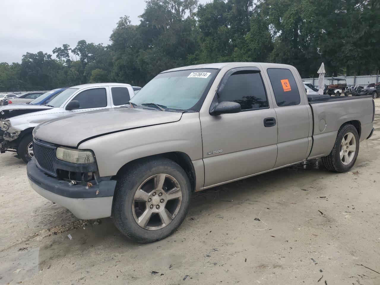 CHEVROLET Silverado 2001