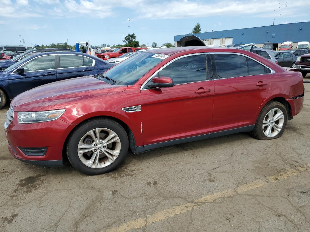 FORD TAURUS SEL 2015