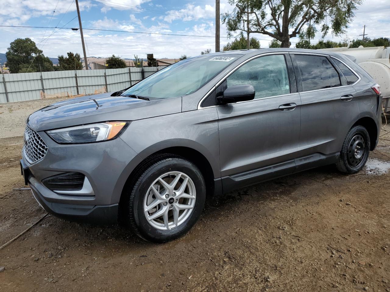 FORD EDGE SEL 2023