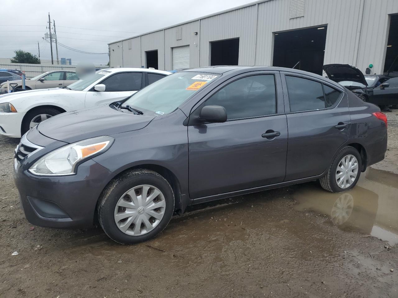 NISSAN Versa S 2015