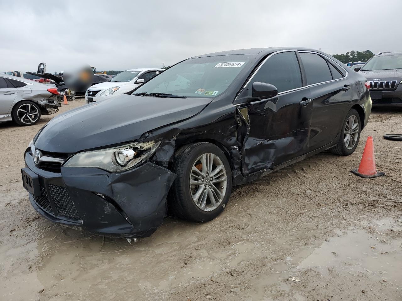TOYOTA CAMRY LE 2016
