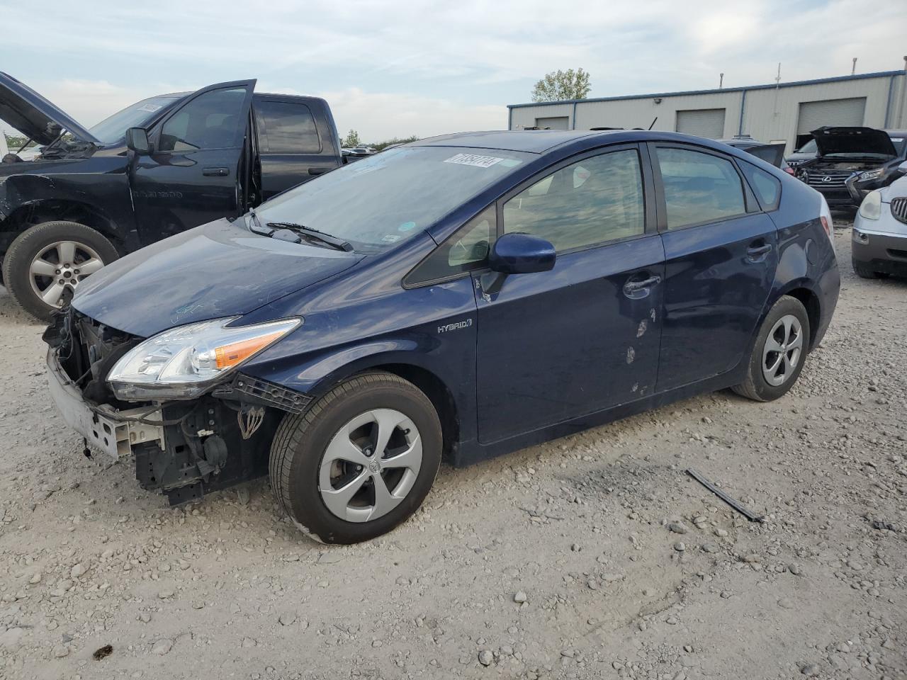 TOYOTA PRIUS 2013