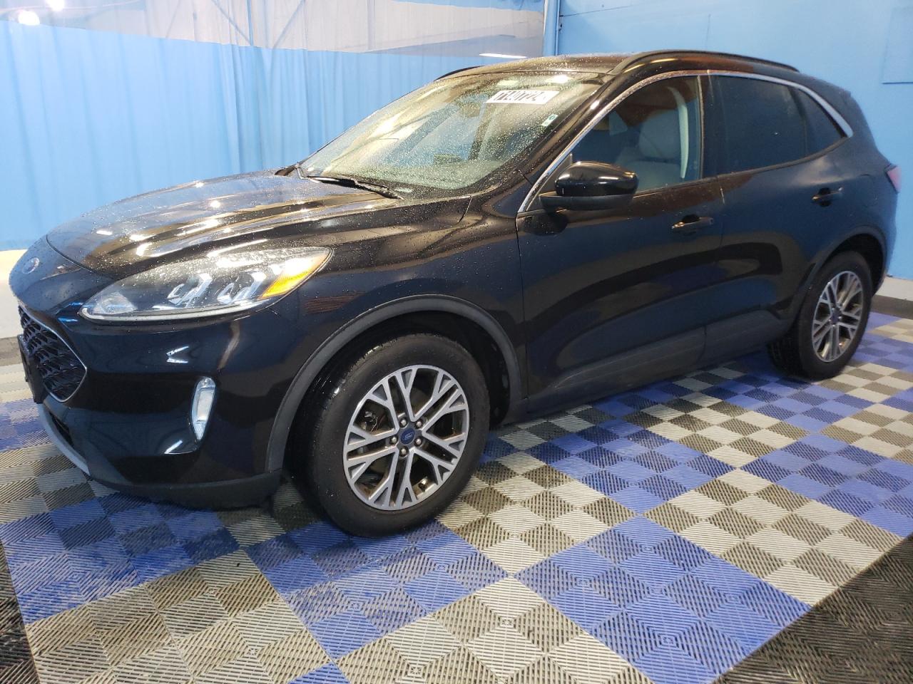 FORD ESCAPE SEL 2021