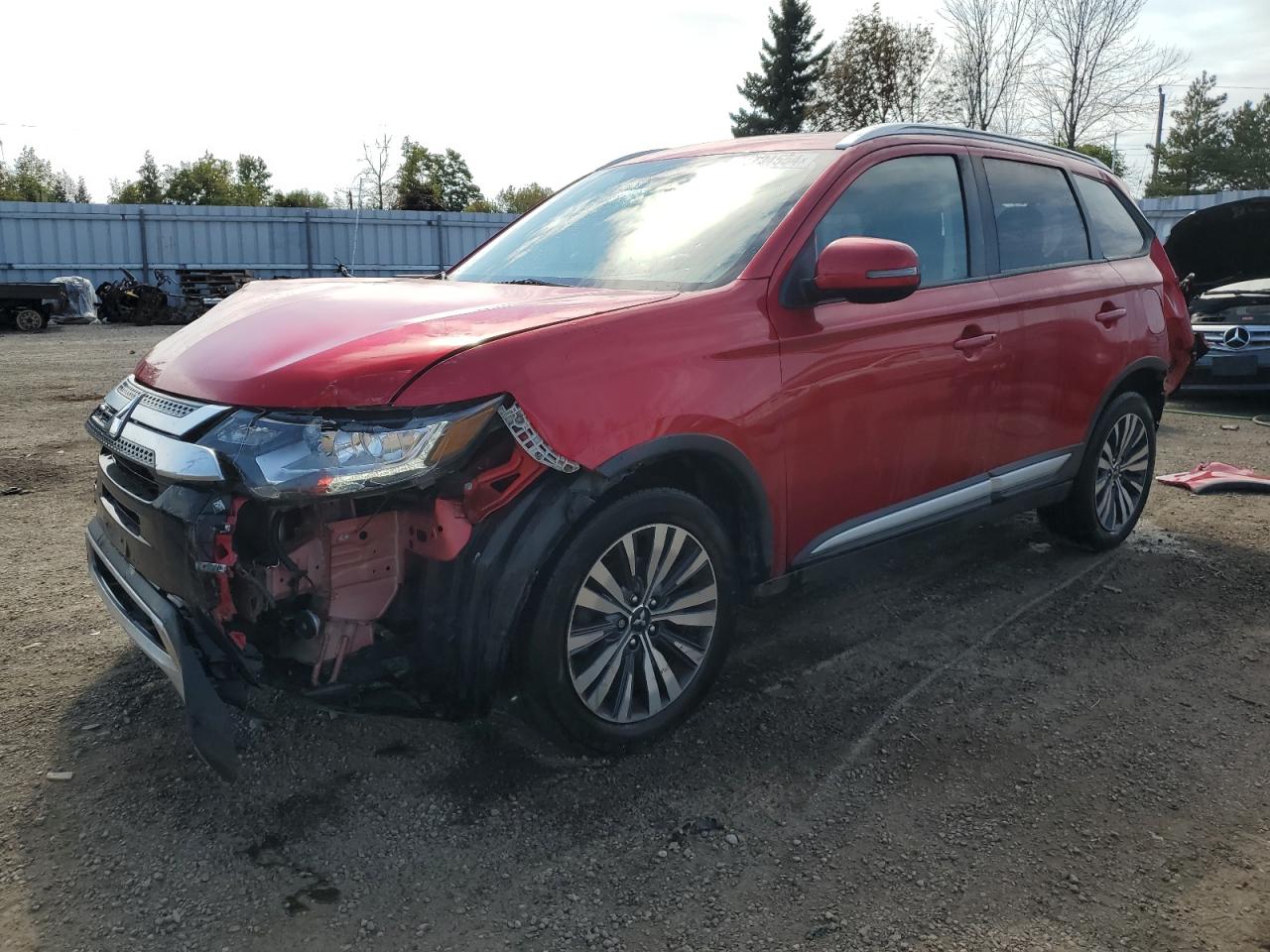 MITSUBISHI OUTLANDER 2020