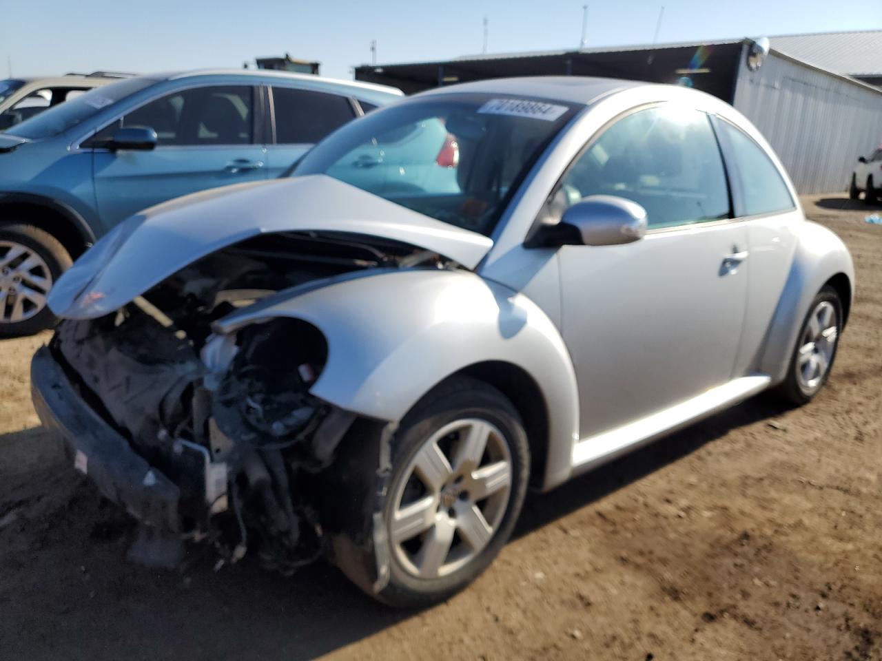 VOLKSWAGEN NEW BEETLE 2007