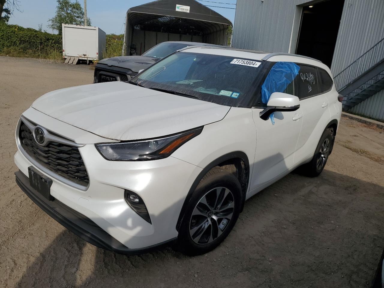 TOYOTA HIGHLANDER 2023