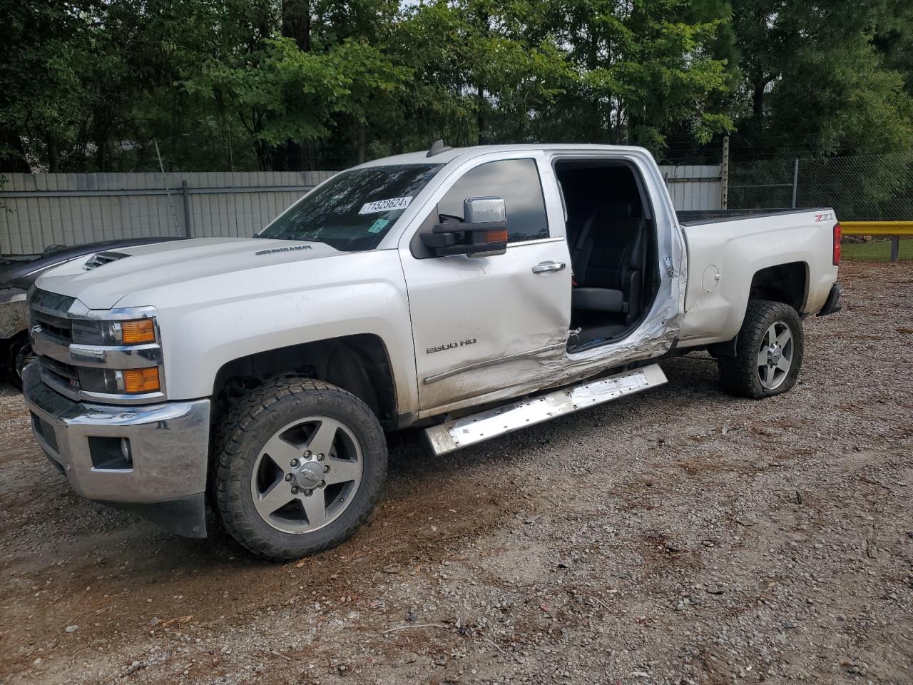 CHEVROLET SILVERADO 2019