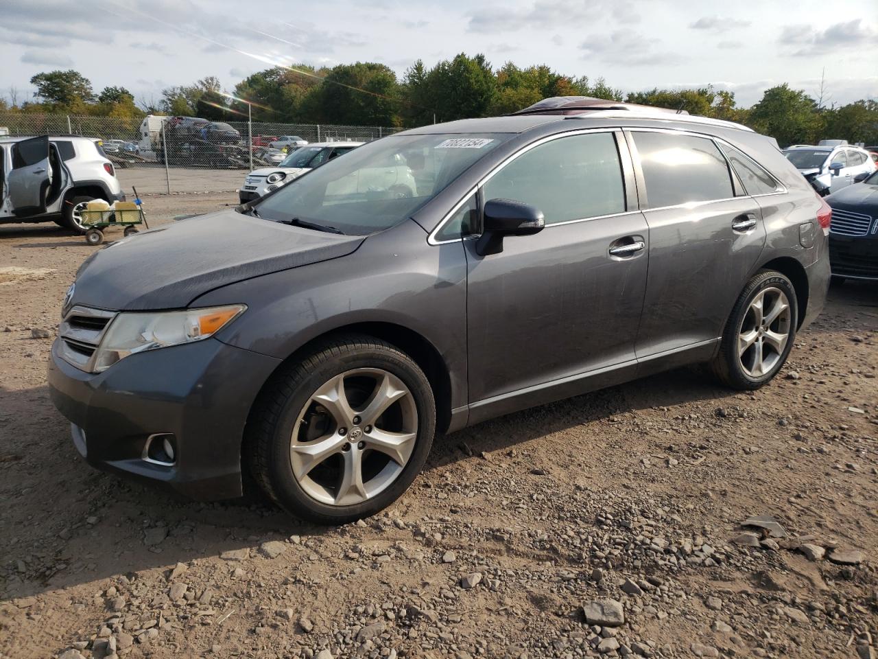TOYOTA VENZA LE 2015