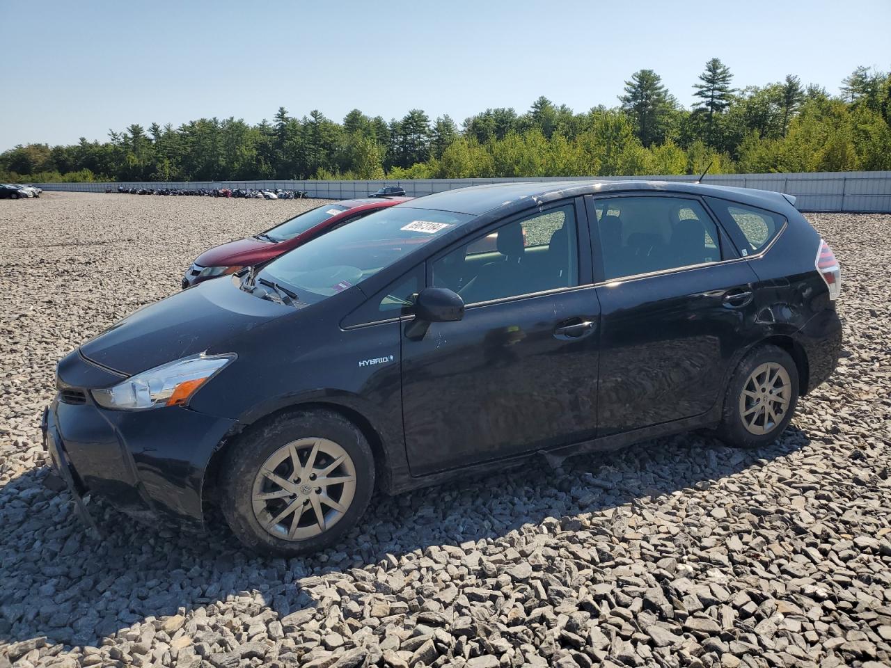 TOYOTA PRIUS V 2017