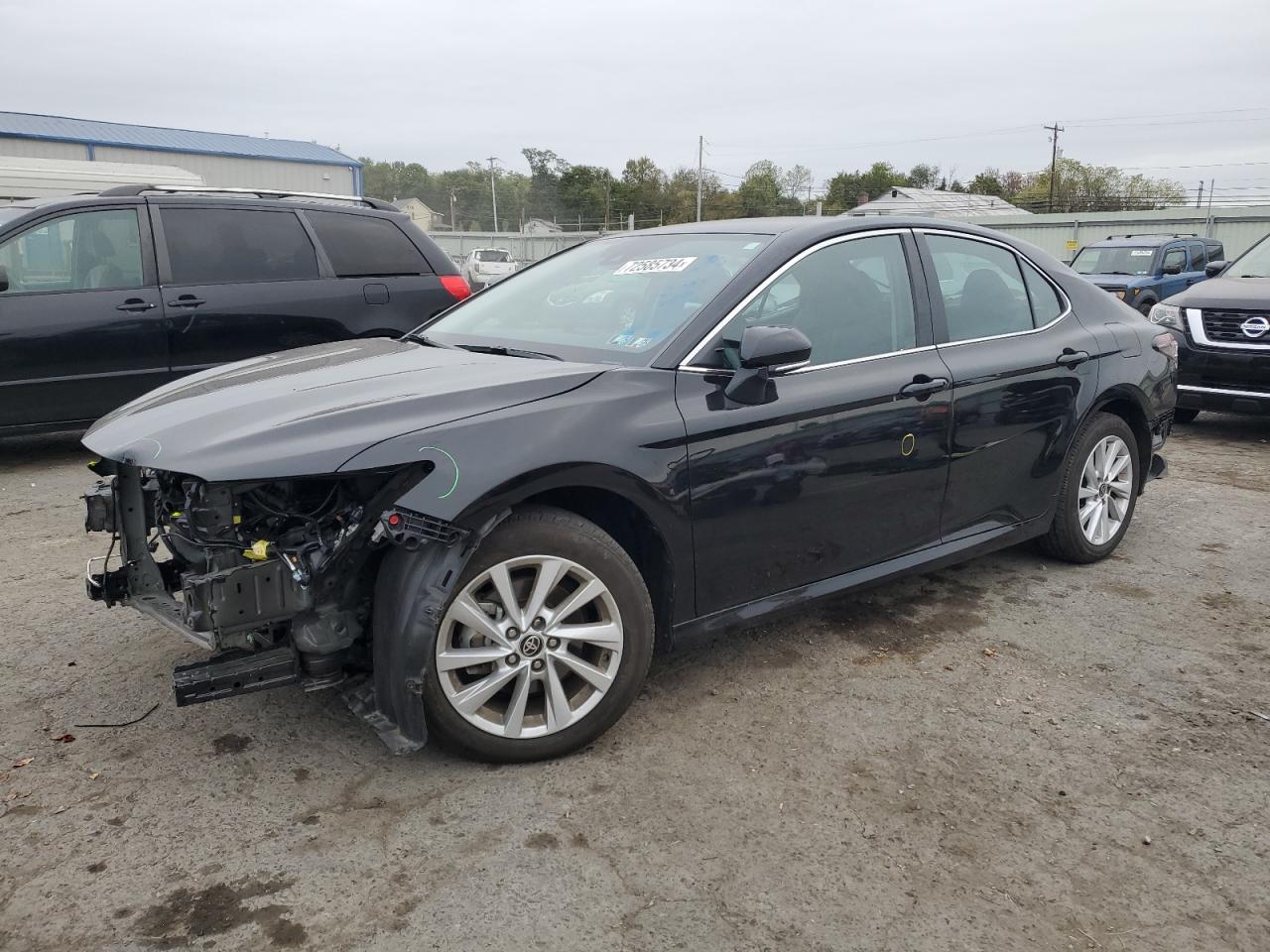 TOYOTA CAMRY LE 2024