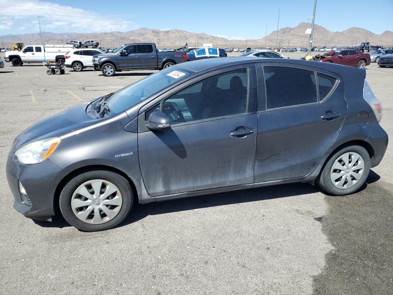 TOYOTA PRIUS C 2012