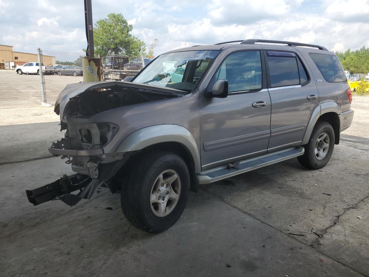 TOYOTA SEQUOIA SR 2002