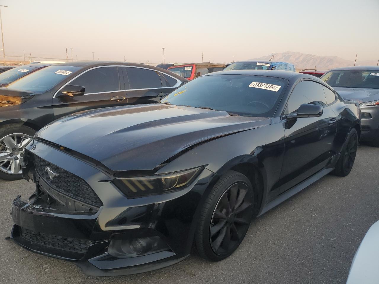 FORD MUSTANG 2015