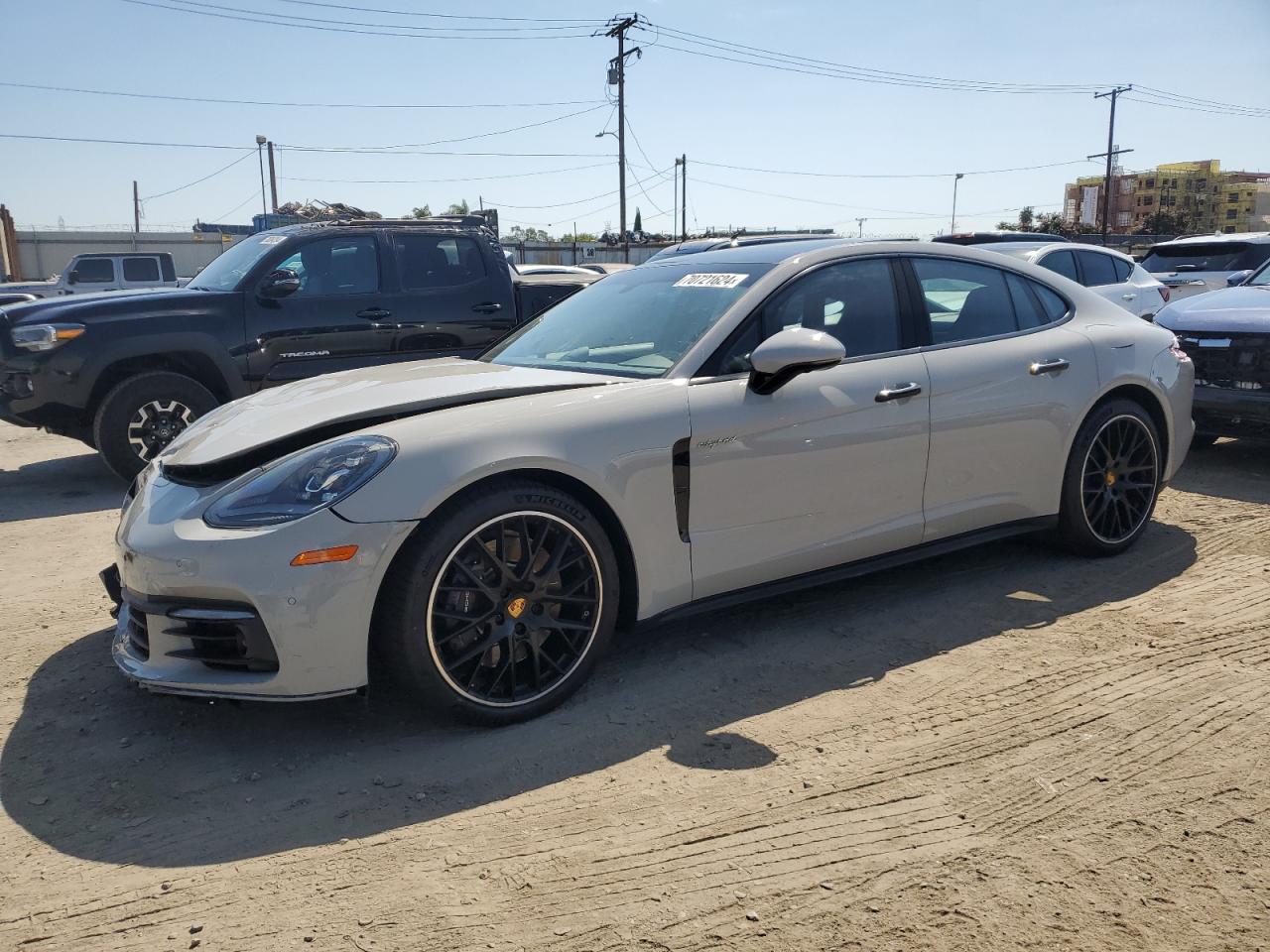 PORSCHE PANAMERA 4 2018