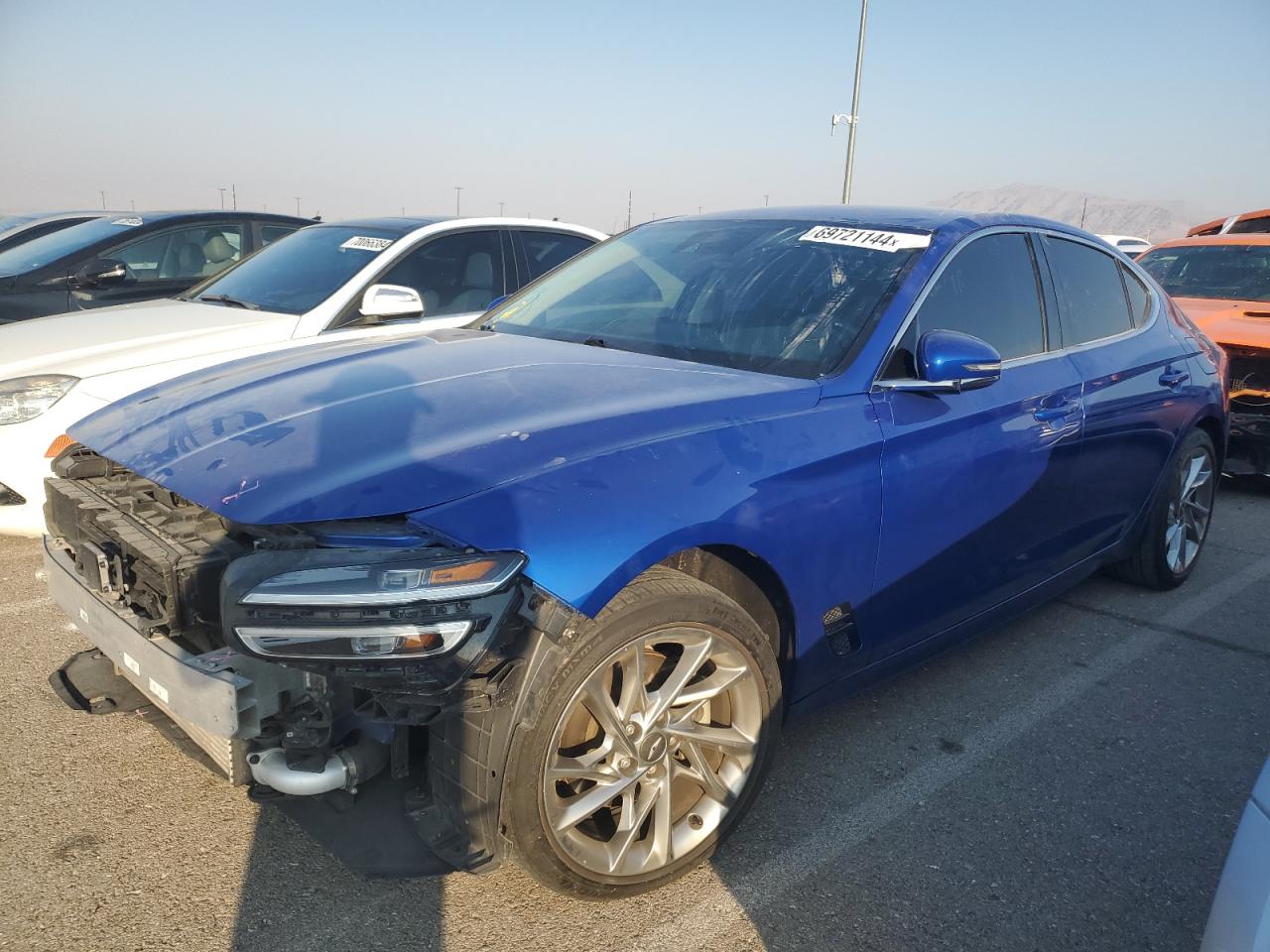 GENESIS G70 BASE 2022