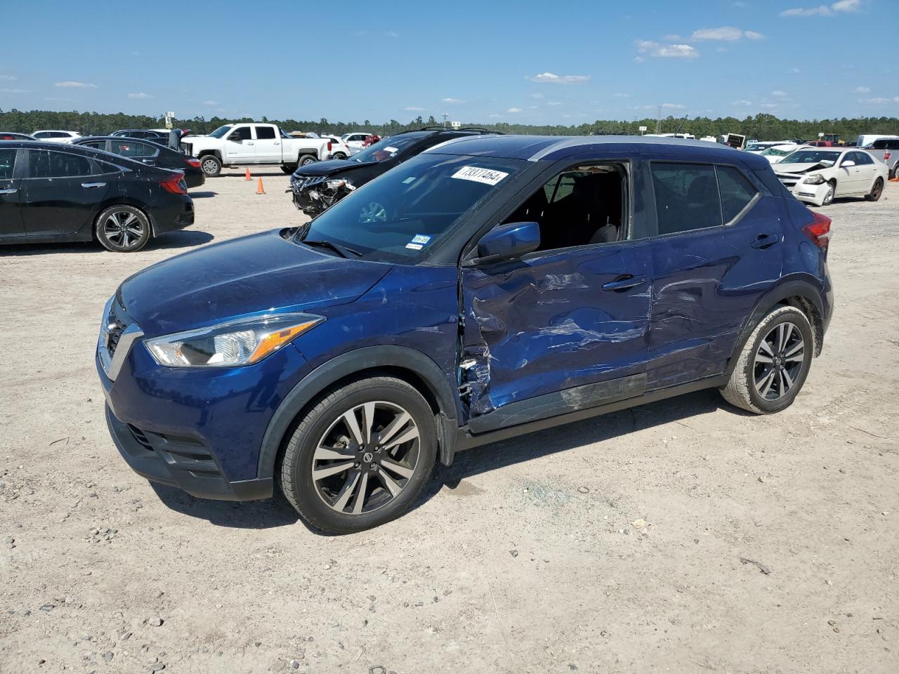 NISSAN KICKS SV 2020
