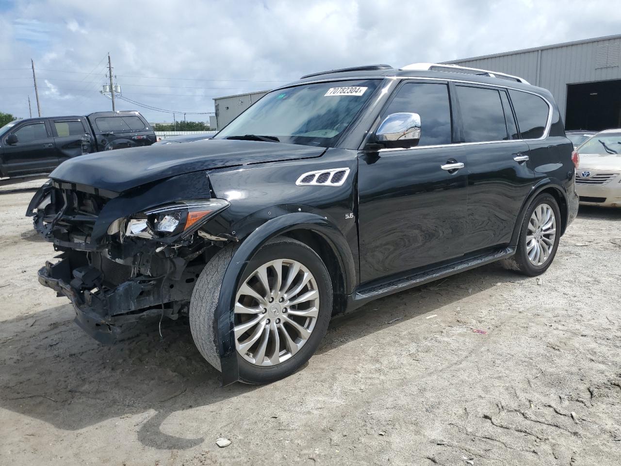 INFINITI QX80 2015