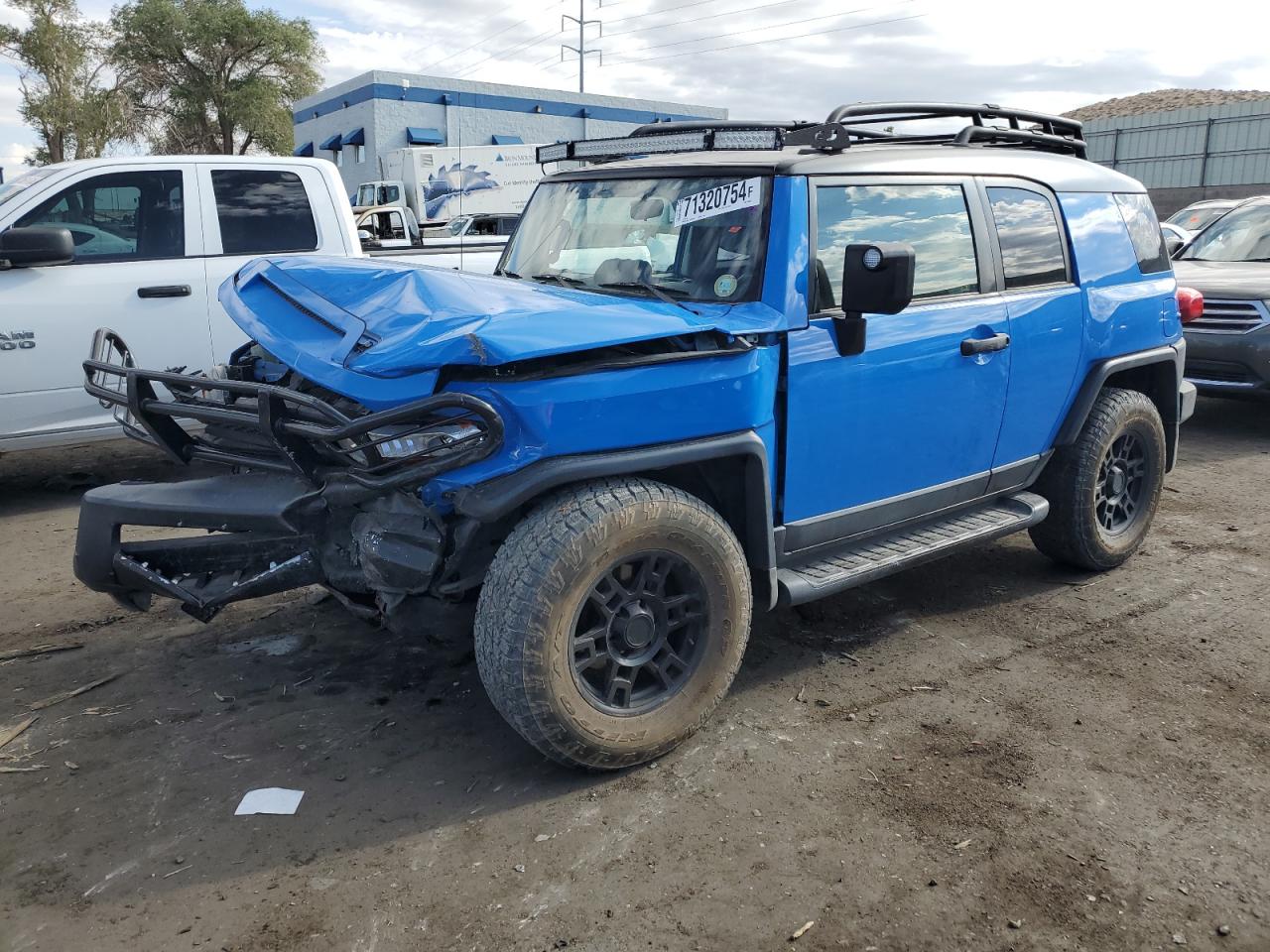 TOYOTA FJ CRUISER 2007