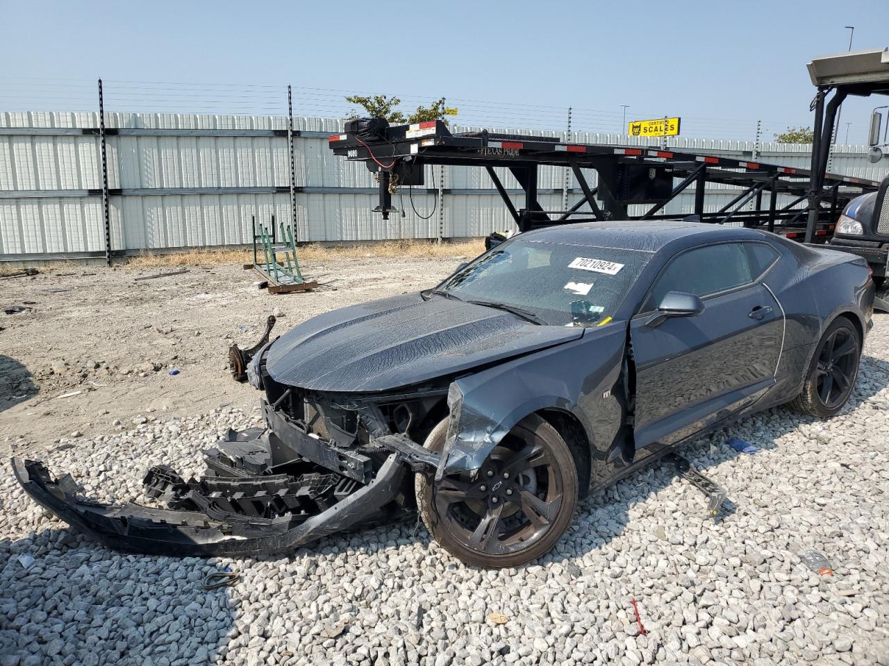 CHEVROLET CAMARO LS 2021