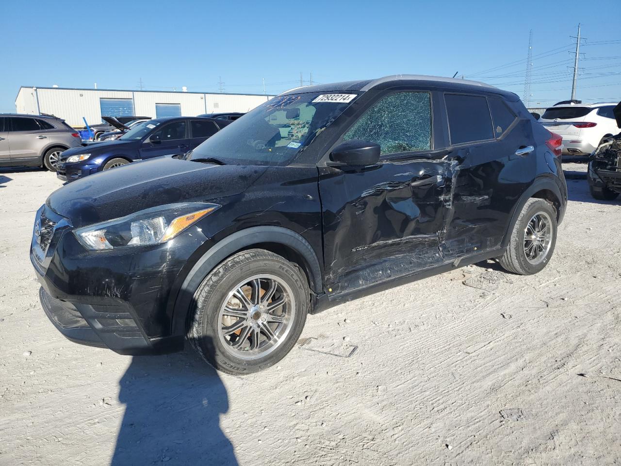 NISSAN KICKS S 2019