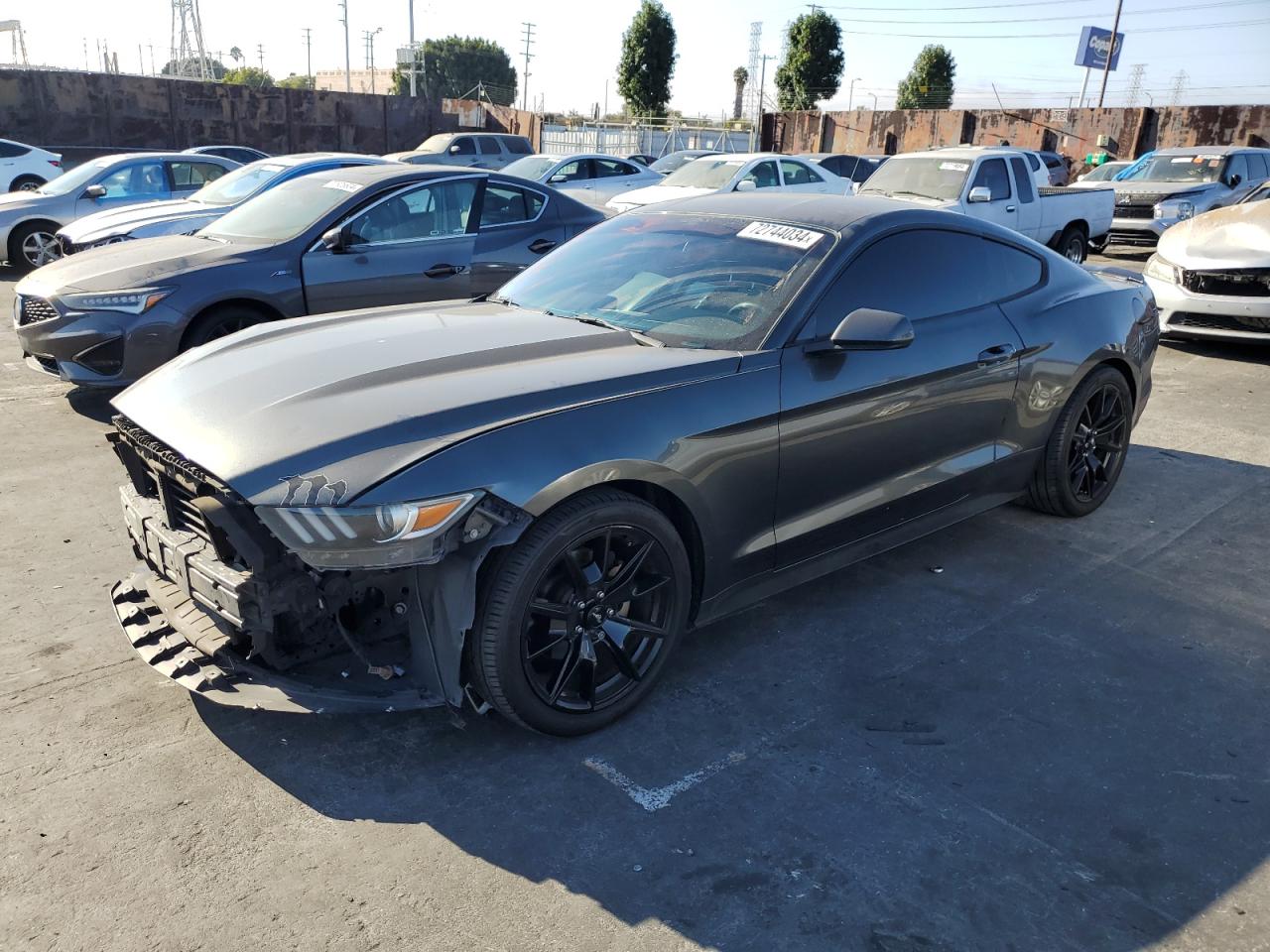 FORD MUSTANG 2016