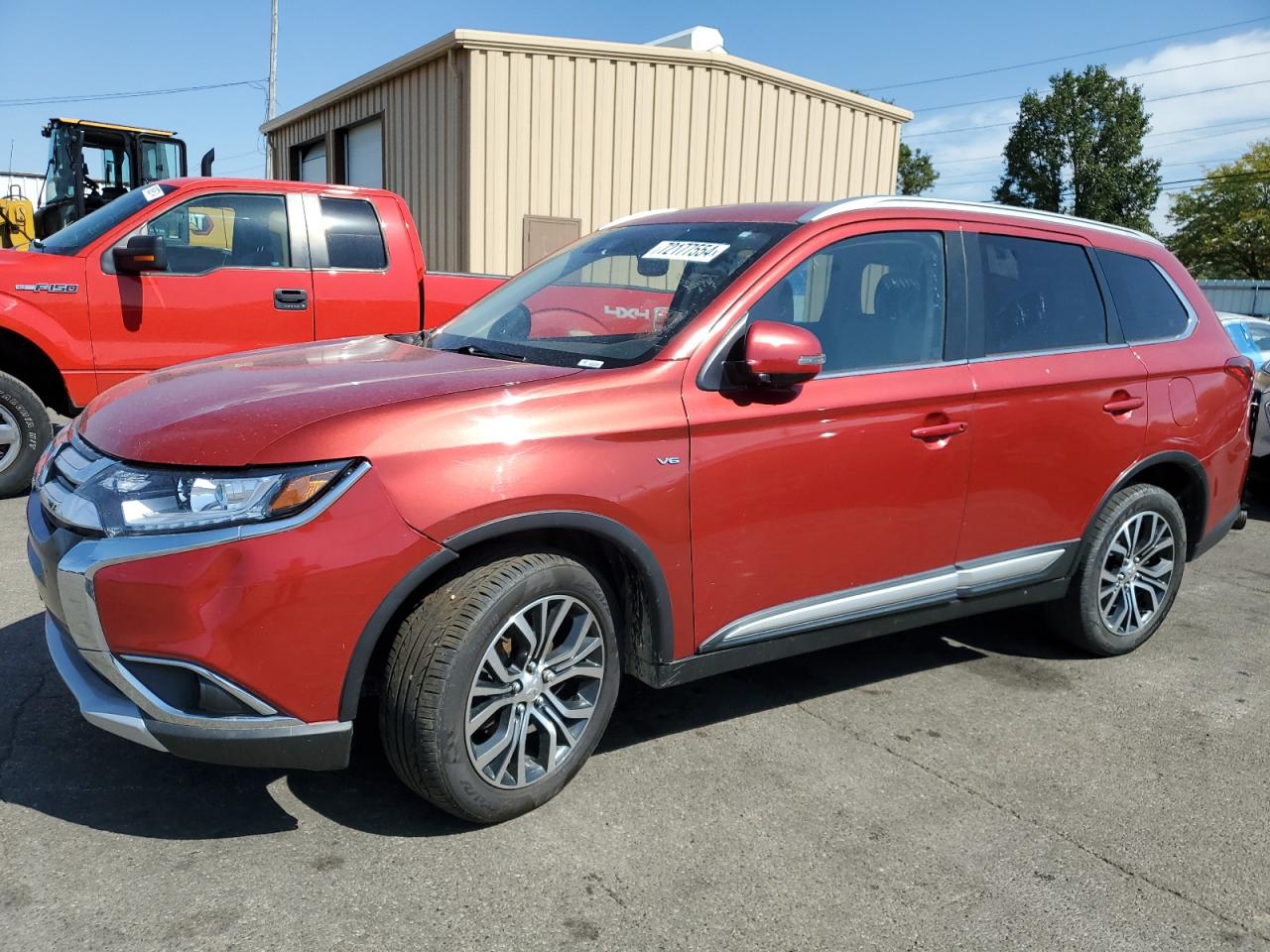 MITSUBISHI OUTLANDER 2018