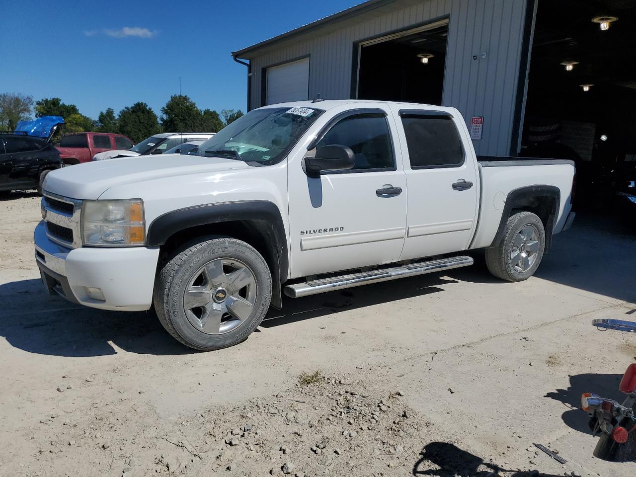 CHEVROLET SILVERADO 2011