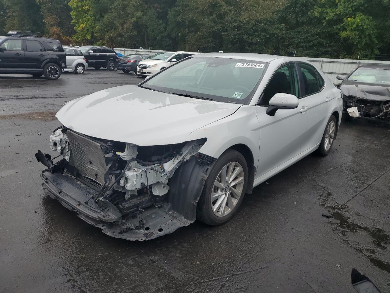 TOYOTA CAMRY LE 2024