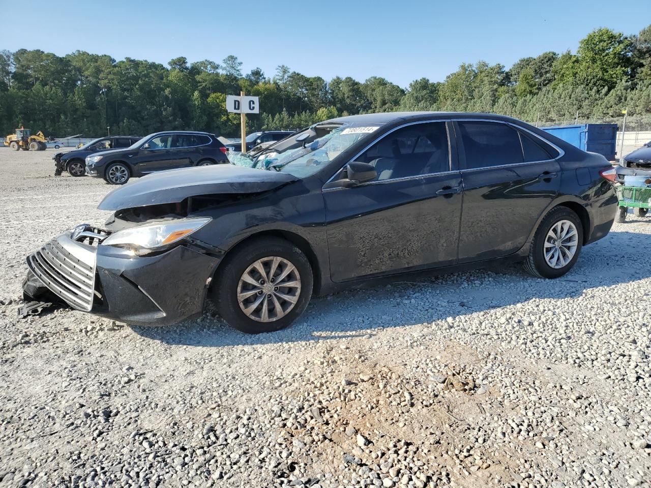 TOYOTA CAMRY LE 2015
