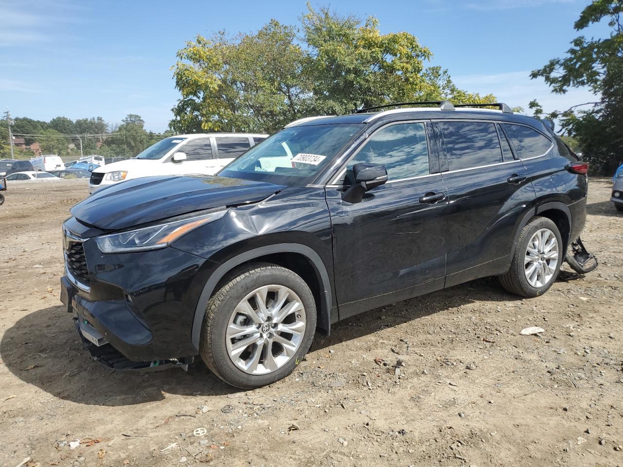 TOYOTA HIGHLANDER 2023