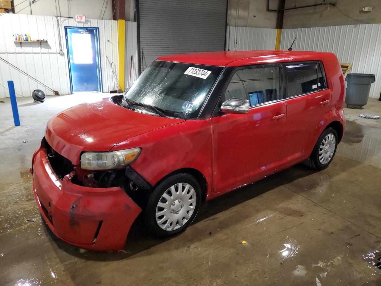 TOYOTA SCION XB 2009