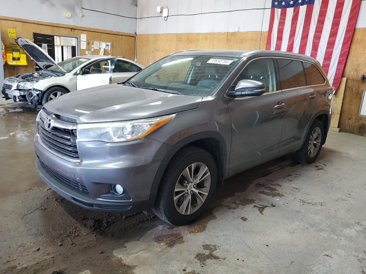 TOYOTA HIGHLANDER 2015
