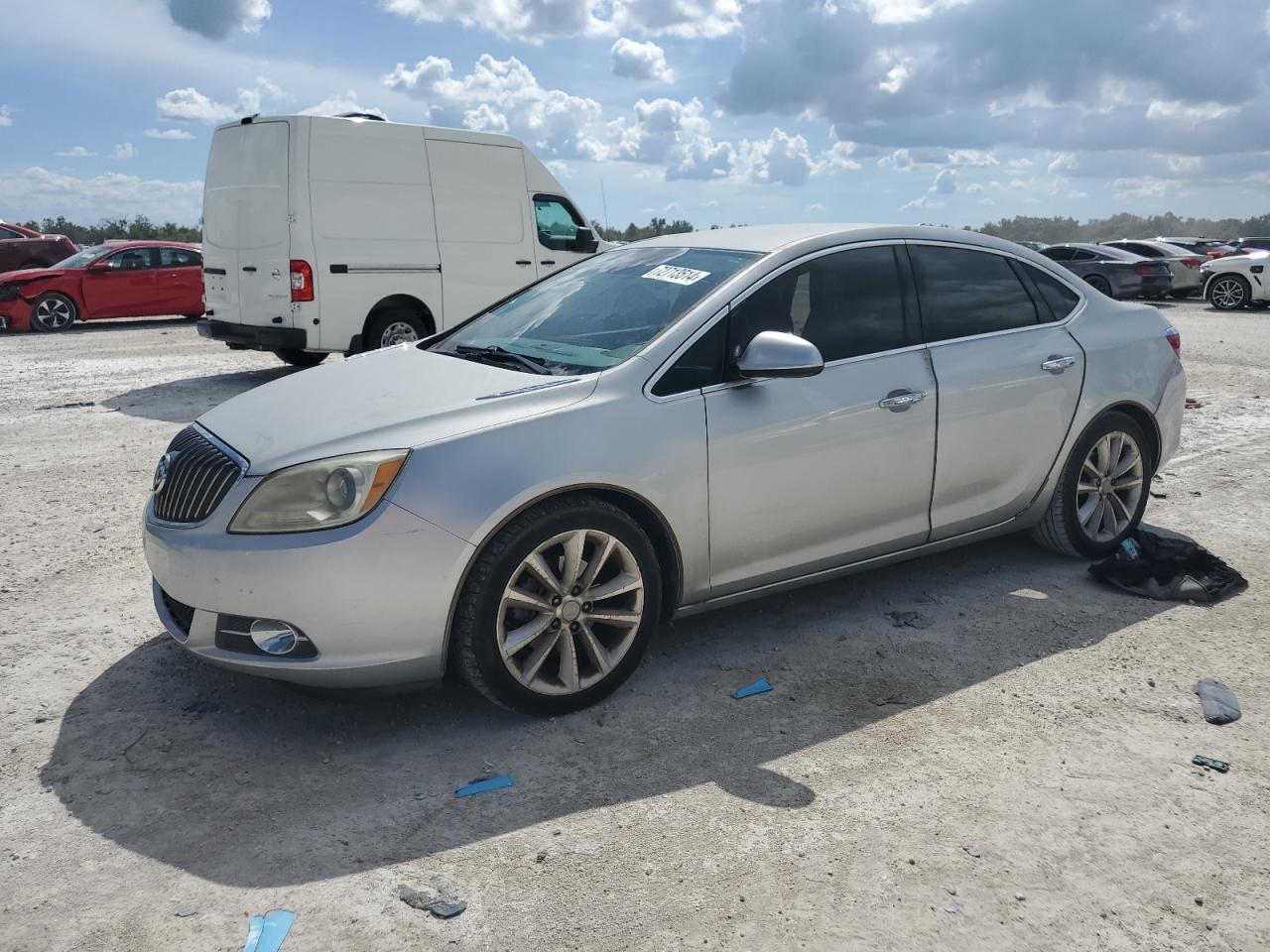 BUICK Verano 2013