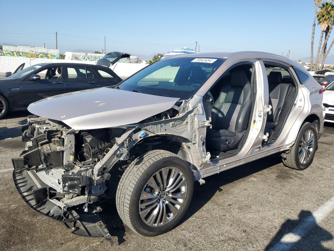 TOYOTA VENZA LE 2021