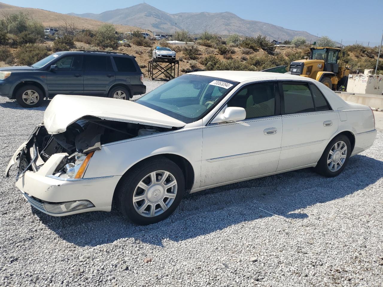 CADILLAC DTS 2011
