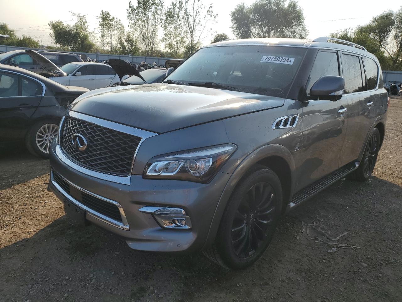 INFINITI QX80 2015