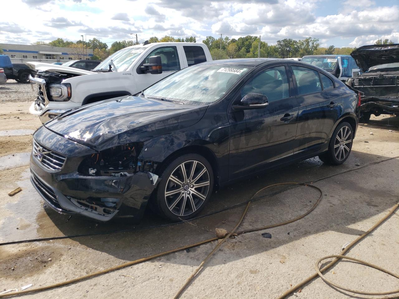 VOLVO S60 2015