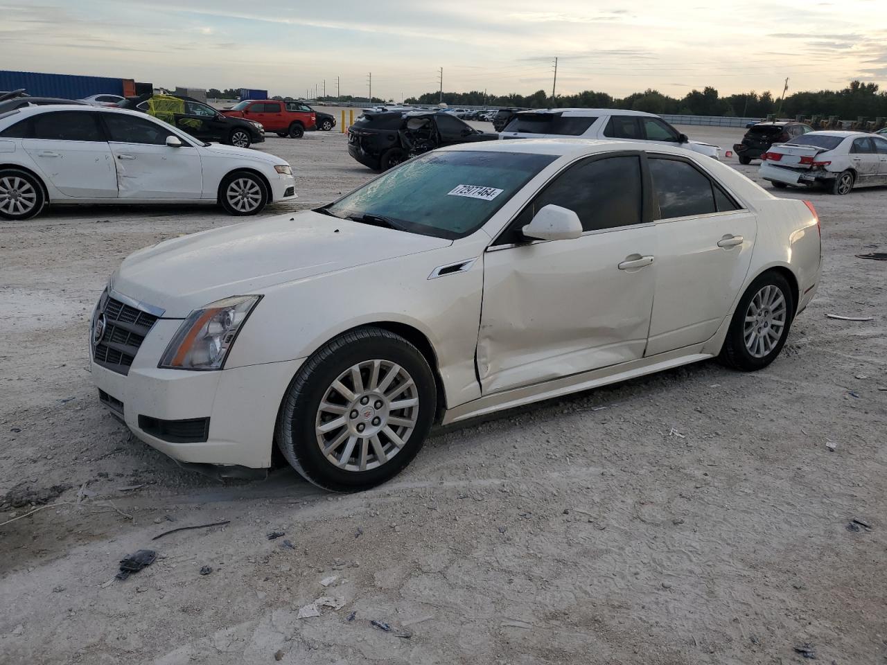 CADILLAC CTS LUXURY 2011