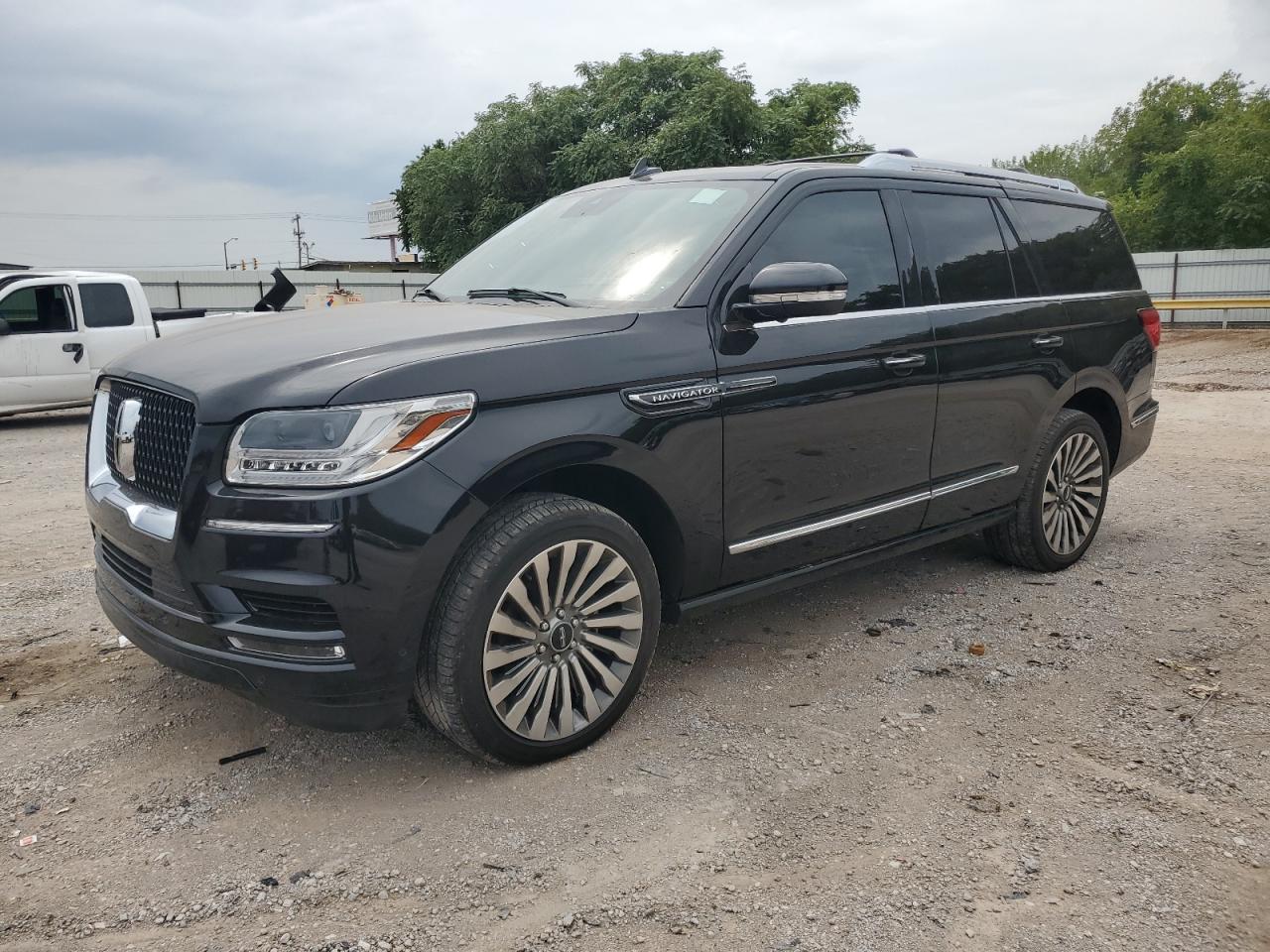 LINCOLN NAVIGATOR 2020