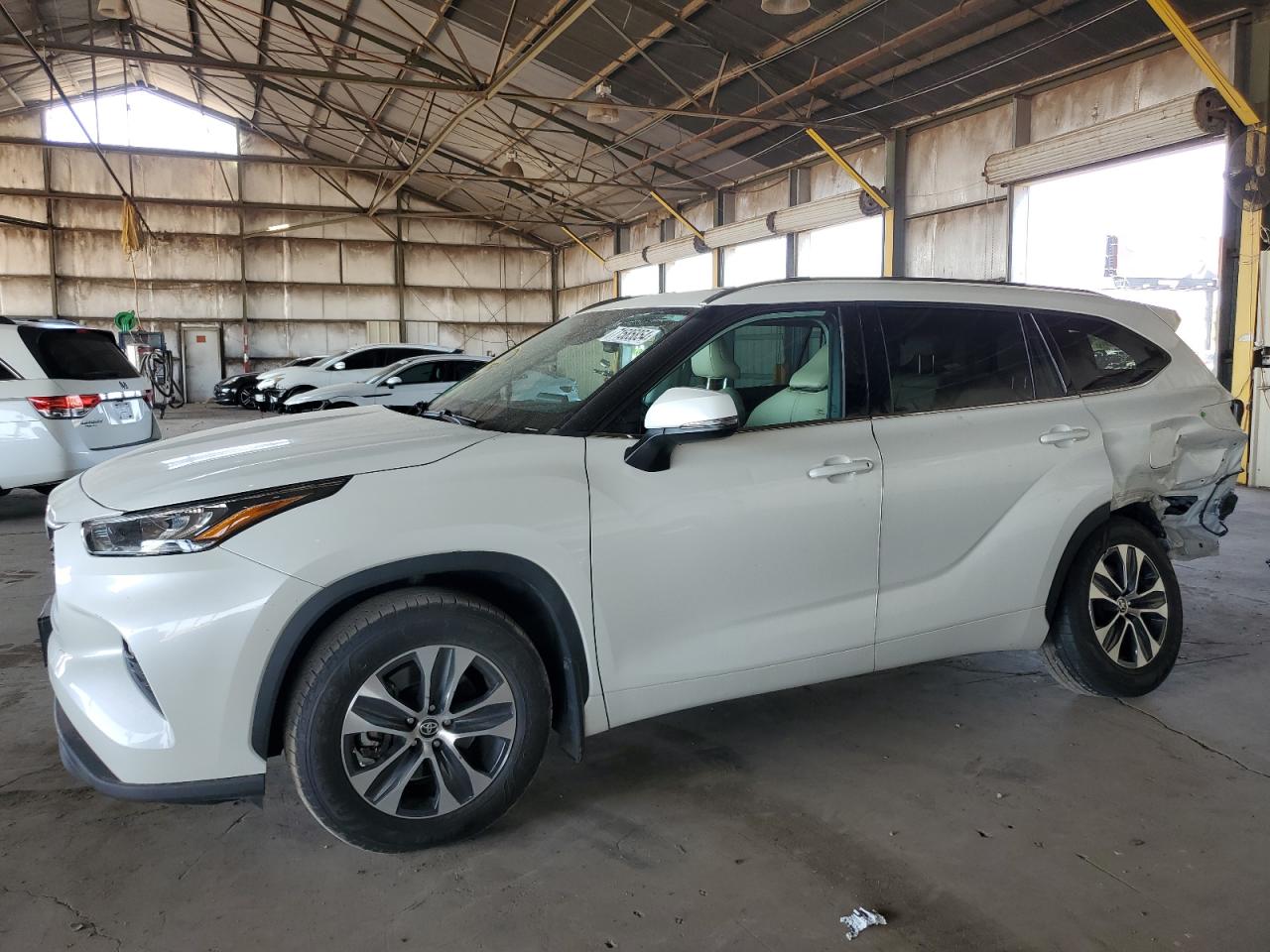TOYOTA HIGHLANDER 2020