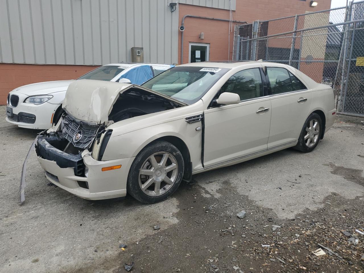 CADILLAC STS 2010