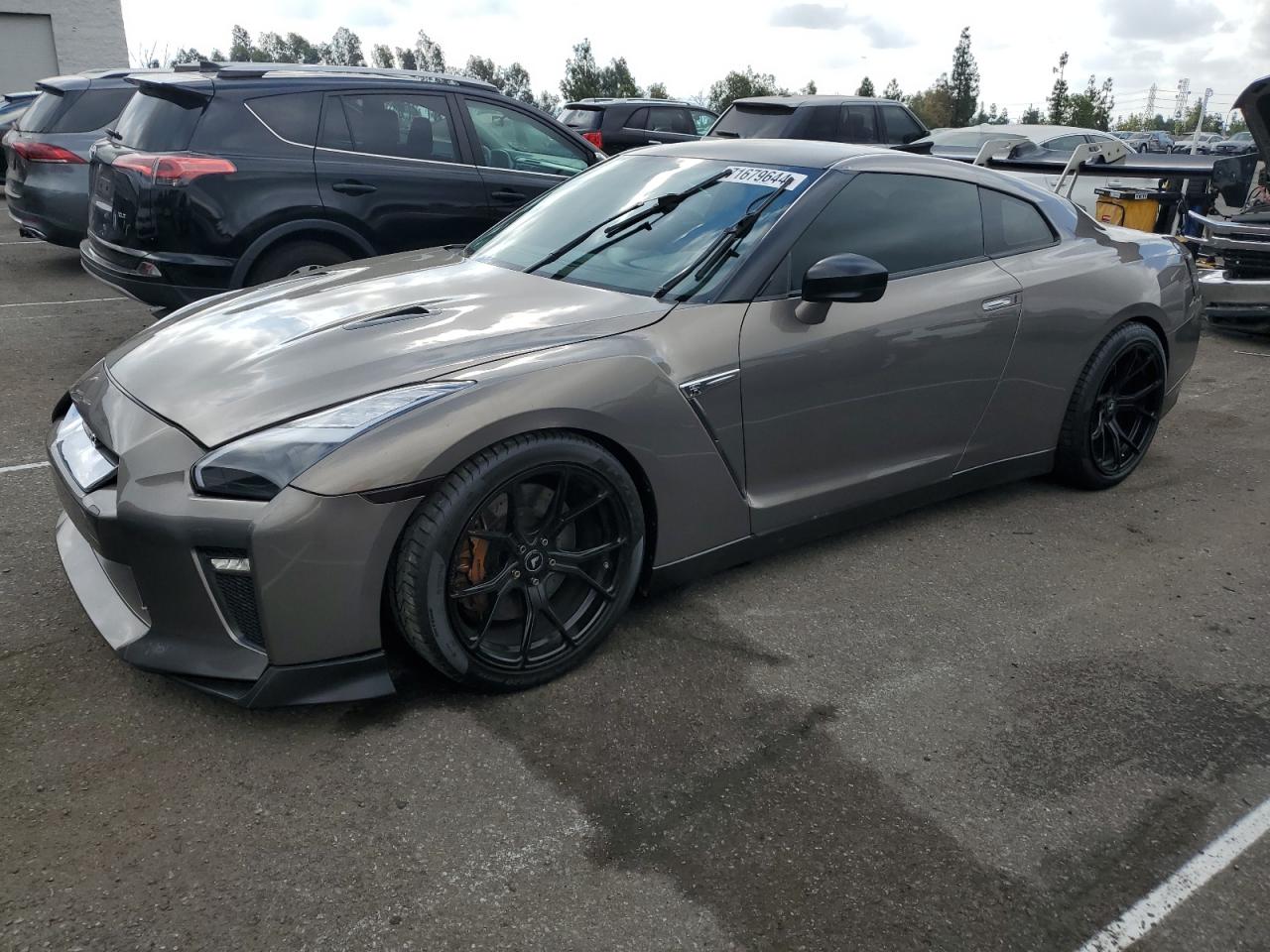 NISSAN GT-R BASE 2009