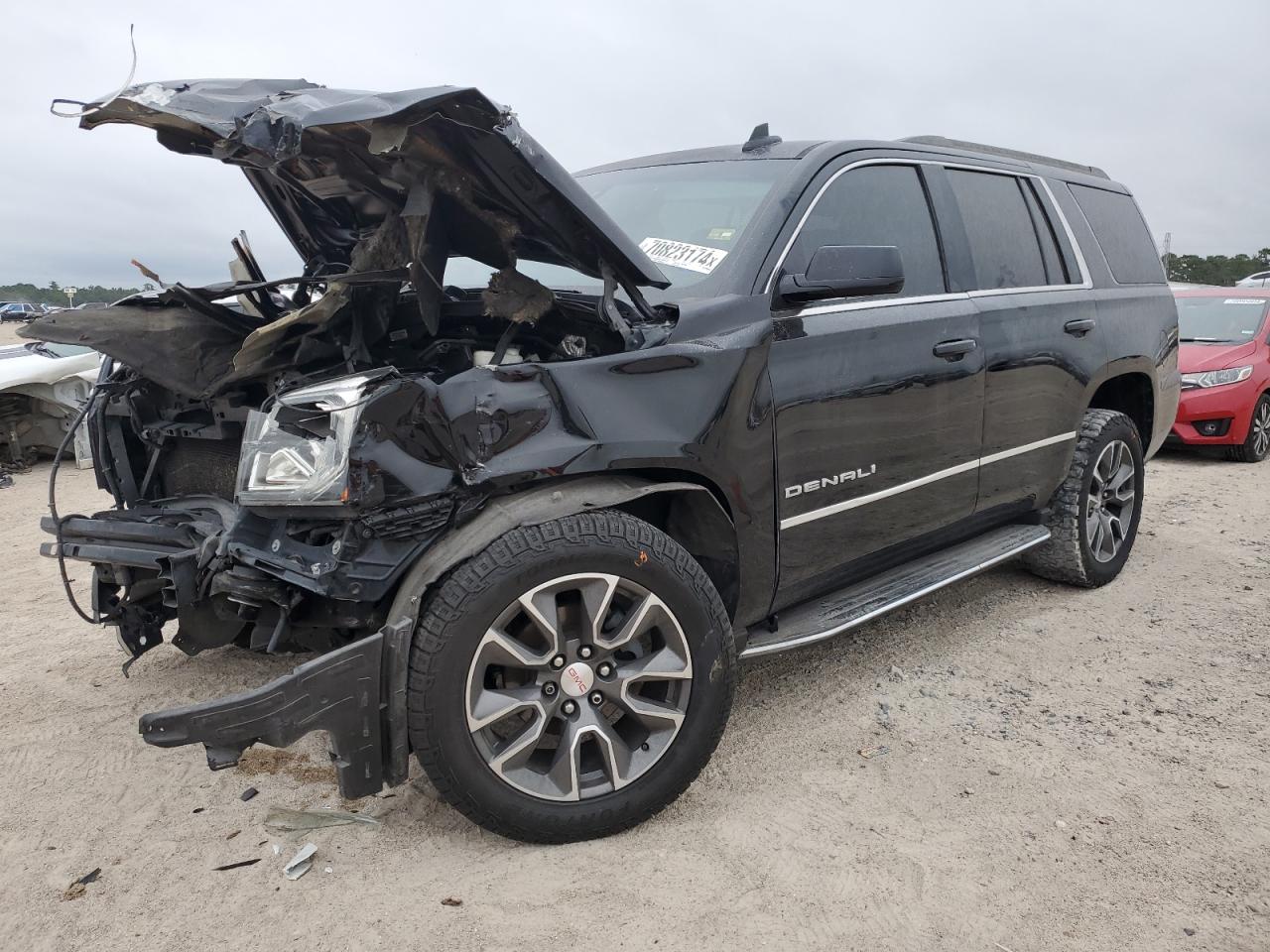 GMC YUKON SLT 2016