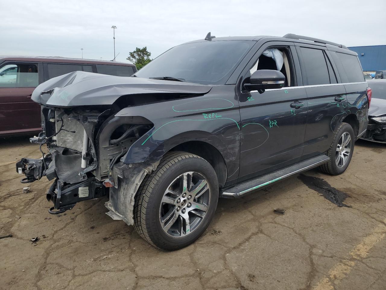FORD EXPEDITION 2023